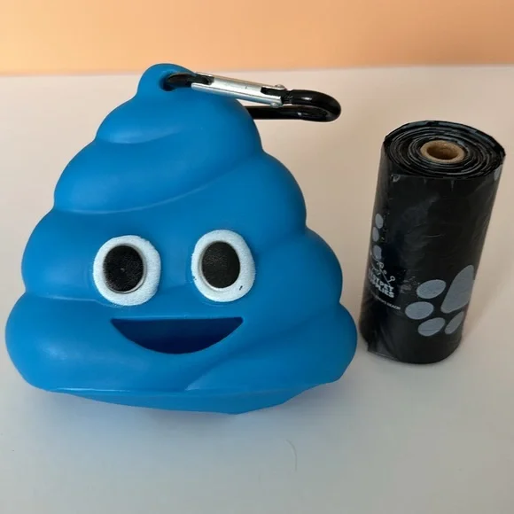 Blue Silicone Dog Poop Bag Dispenser - Picture 4 of 6